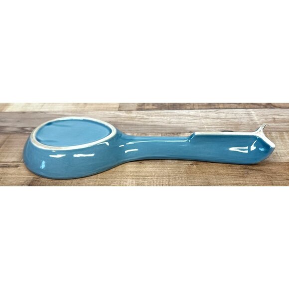 Ceramic Blue Spoon Rest With Chevron Design For Kitchen - Picture 4 of 4